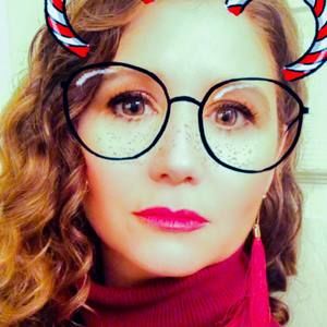 Meet your Posher, Nora